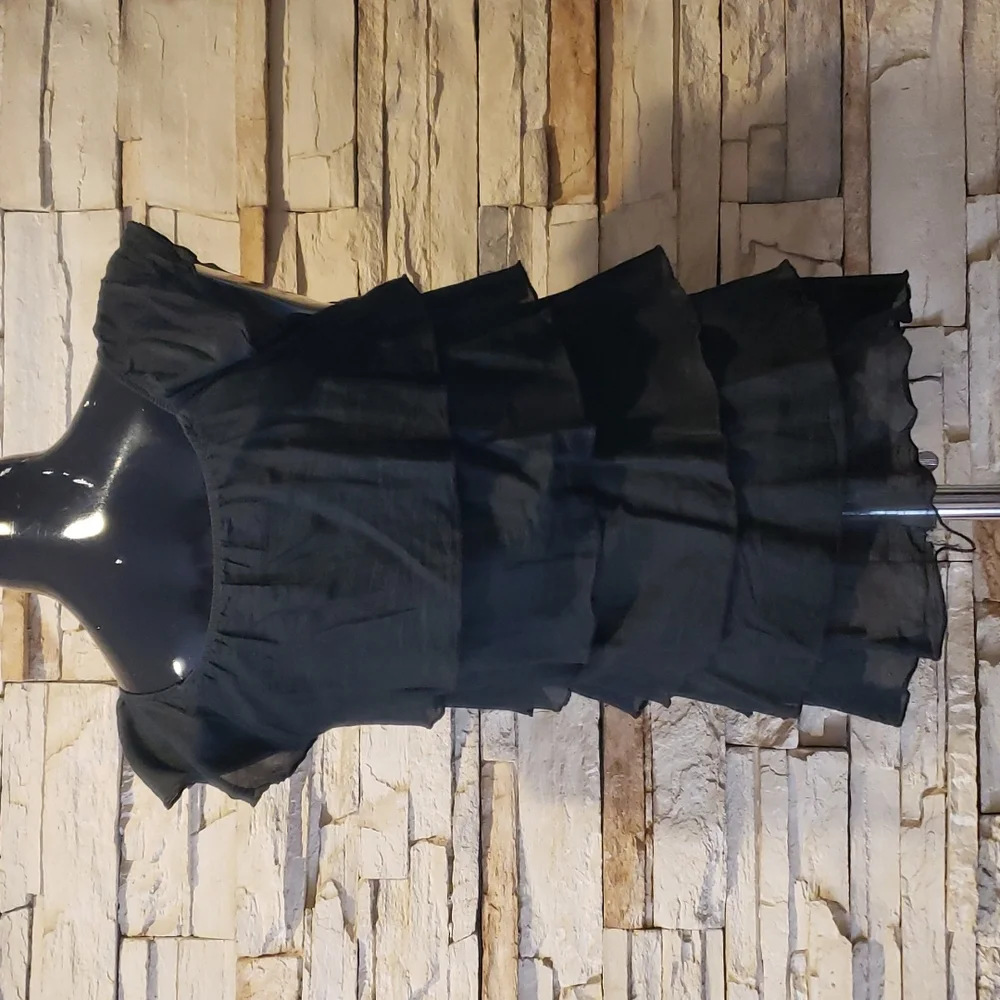 Top - Picture 3 of 8